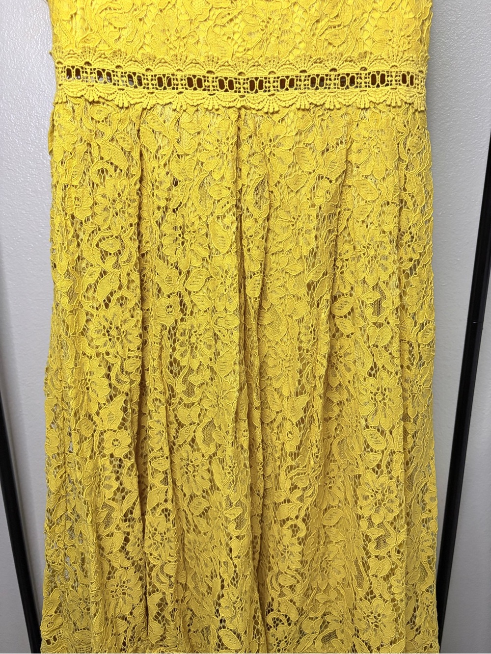 NSR Bright Yellow Lace Maxi Dress Size M - Picture 5 of 8